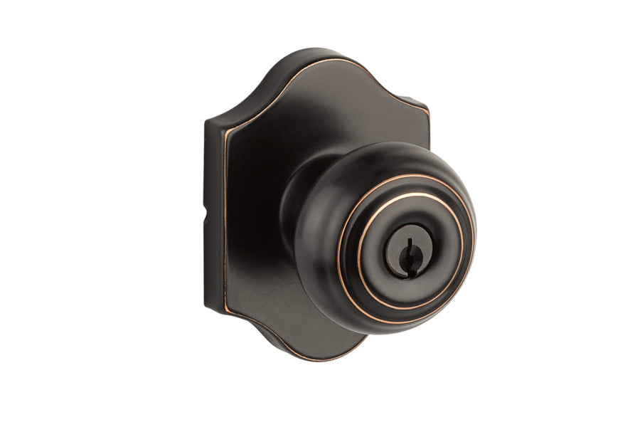 Yale Expressions Everly Rosette with Lewiston Keyed Knob
