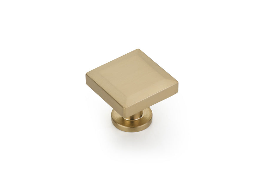 Schaub Heathrow 1-1/4" Square Cabinet Knob