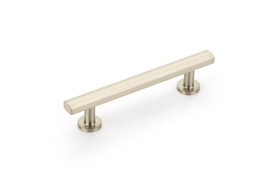 Schaub Heathrow 4" Center-to-Center Cabinet Pull