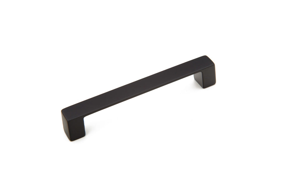 Schaub Classico 5" Center-to-Center Cabinet Pull