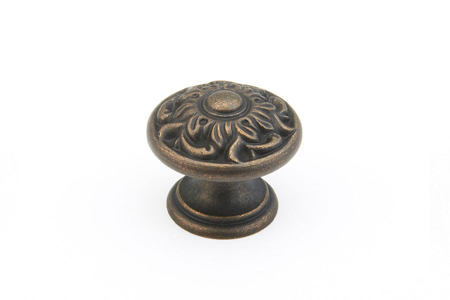 Schaub Corinthian 1-3/8" Diameter Round Cabinet Knob