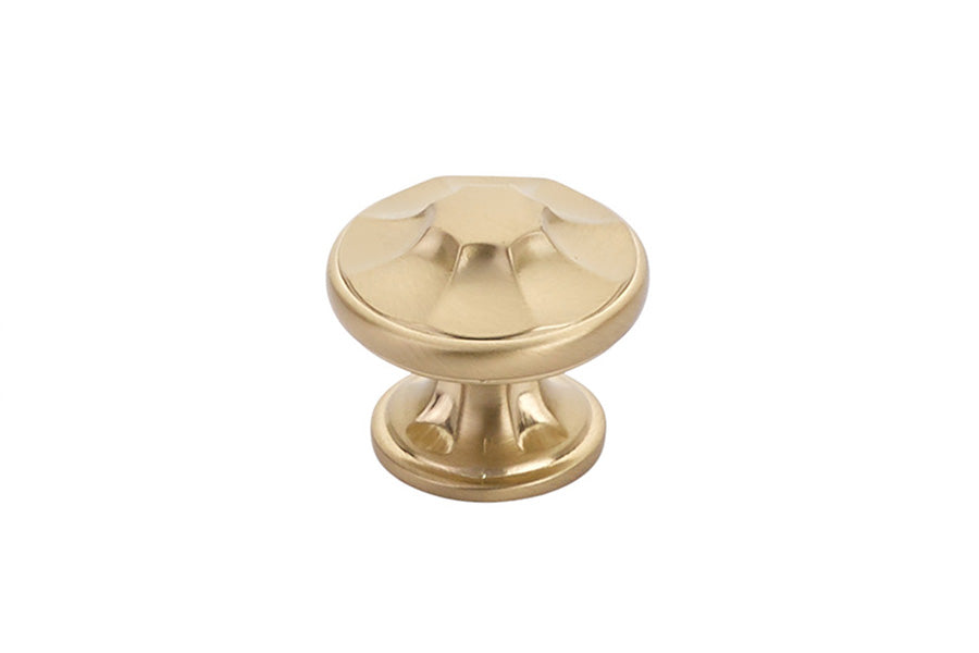 Schaub Empire 1-3/8" Diameter Round Cabinet Knob