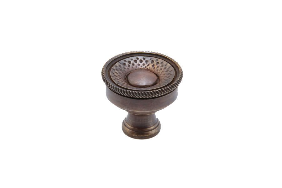 Schaub Sonata 1-1/4" Diameter Round Cabinet Knob